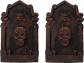 Set van 2x stuks horror kerkhof decoratie grafsteen RIP met schedel 55 x 34 cm - Halloween feestdecoratie en versiering