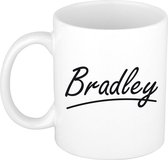 Bradley naam cadeau mok / beker met sierlijke letters - Cadeau collega/ vaderdag/ verjaardag of persoonlijke voornaam mok werknemers