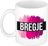 Bregje naam cadeau mok / beker met roze verfstrepen - Cadeau collega/ moederdag/ verjaardag of als persoonlijke mok werknemers