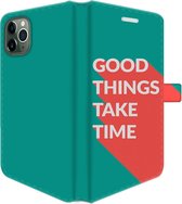 iPhone 11 Pro Hoesje -  Pasjeshouder Telefoon  - Portemonneehoesje - Met Quote - Good Things - Donkergroen