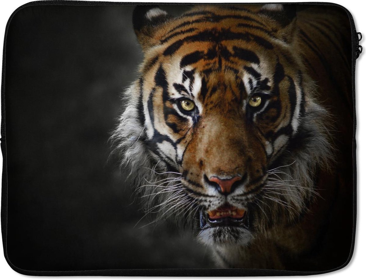 Laptophoes 15.6 inch - Tijger - Dier - Roofdieren - Laptop sleeve - Binnenmaat 37x26 cm - Zwarte achterkant
