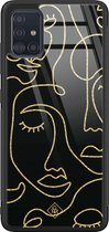 Casimoda® hoesje - Geschikt voor Samsung Galaxy A71 - Abstract Faces - Luxe Hard Case Zwart - Backcover telefoonhoesje - Zwart