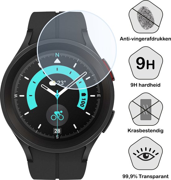 Zwarte smartwatch met transparante screenprotector. Iconen tonen "Anti-vingerafdrukken", "9H hardheid", "Krasbestendig" en "99,9% Transparant".