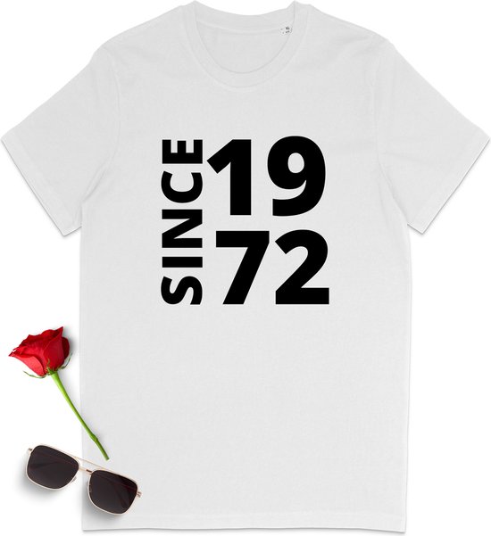 T shirt met tekst: Since 1972 - Grappig tshirt voor mannen en vrouwen die geboren zijn in 1972 - Unisex maten: S t/m 3XL - Shirt kleuren: wit en anthracite.