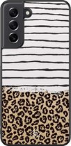 Casimoda® hoesje - Geschikt voor Samsung Galaxy S21 FE - Luipaard strepen - Zwart TPU Backcover - Luipaardprint - Bruin/beige