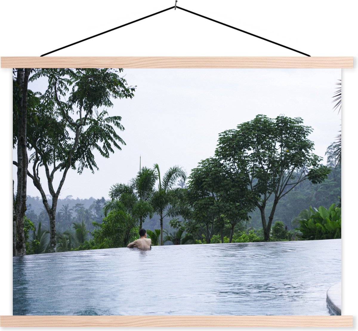 Posterhanger incl. Poster - Schoolplaat - Een oneindig zwembad in Ubud, Indonesië - 60x45 cm - Blanke latten - TextilePosters