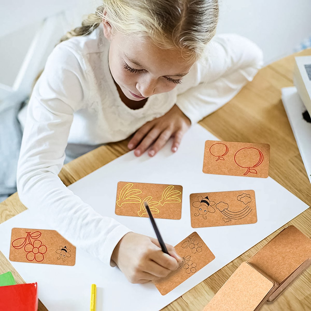 Blanco kaartjes met klikringen en gaatjestang - 300 stuks - met envelop — cadeau in Hobby - foto 4