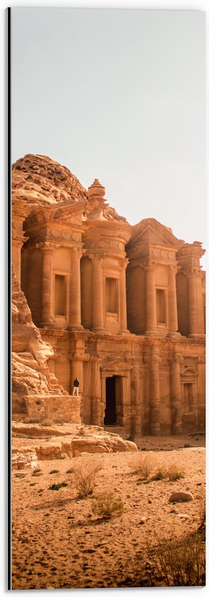 WallClassics - Dibond - Ad Deir Monument in Jordanië - 20x60 cm Foto op Aluminium (Met Ophangsysteem)