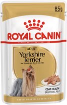 Royal Canin Yorkshire Terrier Adult 85g. Paté en stukjes. Yorkie met rode strik.