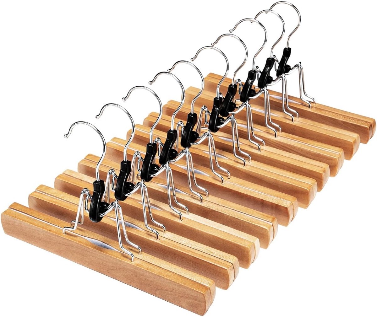 TOVBMUP 10 Stuks Klassieke kledinghangers - Houten Kleiderbügel met Levende Haak - 30x16cm - 360° Draaibaar Haken - Geschikt voor Broeken en Rokken - Massief Hout - Inclusief 10 Hangers