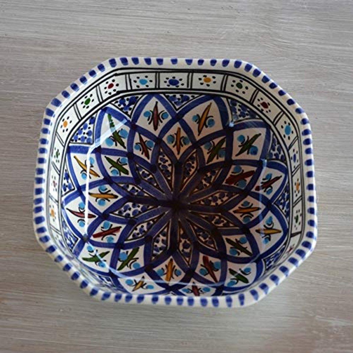 Achthoekige serveerschaal 16 cm in blauw