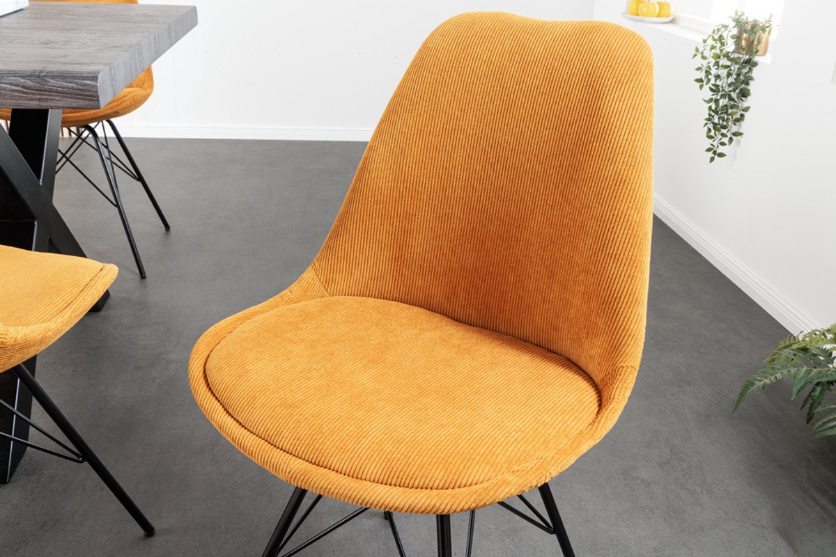 Design stoel SCANDINAVIA MEESTERSTUK mosterdgeel koord zwart metalen poten - 43697