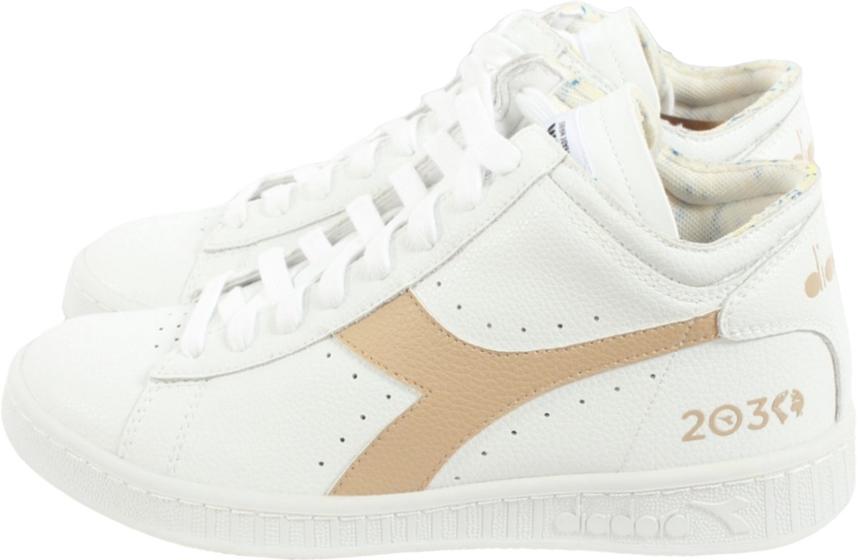 Diadora game row cut 38.5