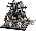LEGO Maanlander 'Eagle' met twee astronauten en Amerikaanse vlag.