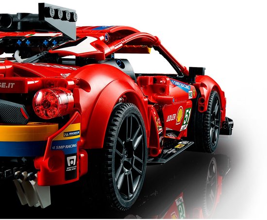 LEGO Technic Ferrari 488 GTE AF Corse #51 - 42125