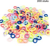 EXCITAT Meisjeshaarelastiekjes - Kleurrijke kleine haarelastiekjes - Kleine haarelastiekjes - Kleurrijke zachte paardenstaarthouders - Geschikt voor meisjes, kinderen, peuters en baby's - 200 stuks - Willekeurige kleuren