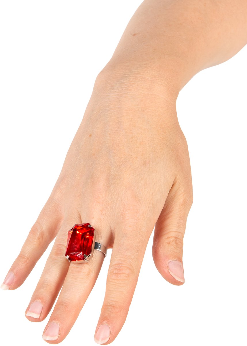 Ring rood gemsteen sint