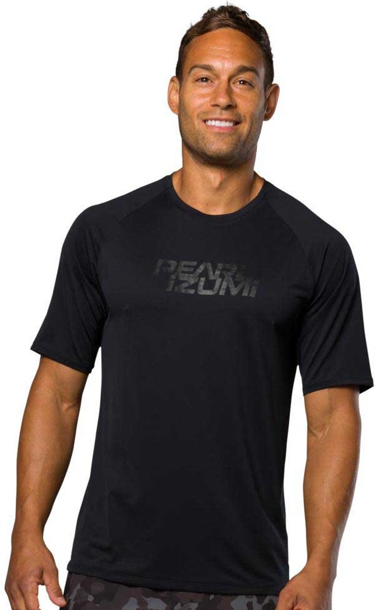 Pearl Izumi Summit T-shirt Met Korte Mouwen Man Zwart