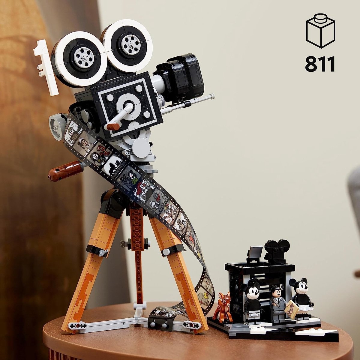 LEGO Disney Walt Disney eerbetoon – camera 100ste Verjaardag Set voor Volwassenen - 43230 — afbeelding 18