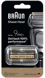 Tête de rasoir Braun Series 9 PRO+, argent avec détails dorés, dans son emballage.