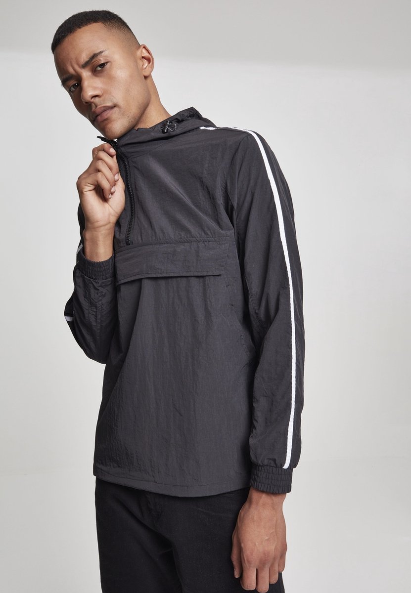 Urban Classics Licht jasje van gekreukt nylonon Pull Over Jacket Zwart