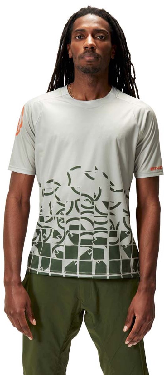 Endura Icon Ltd T-shirt Met Korte Mouwen Man Pebble
