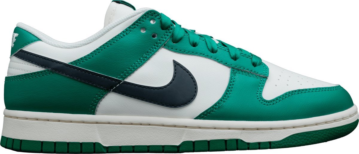 Nike Dunk Low SE Lottery Pack Malachite Sneakers Unisex 100 Groen