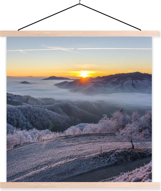 Porte-affiche avec affiche - Affiche scolaire - Hiver - Montagnes - Soleil - Soirée - 60x60 cm - Lattes vierges