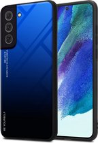 Cadorabo Hoesje geschikt voor Samsung Galaxy S22 in BLAUW - ZWART - Tweekleurige beschermhoes van TPU-silicone Case Cover en achterzijde van gehard glas