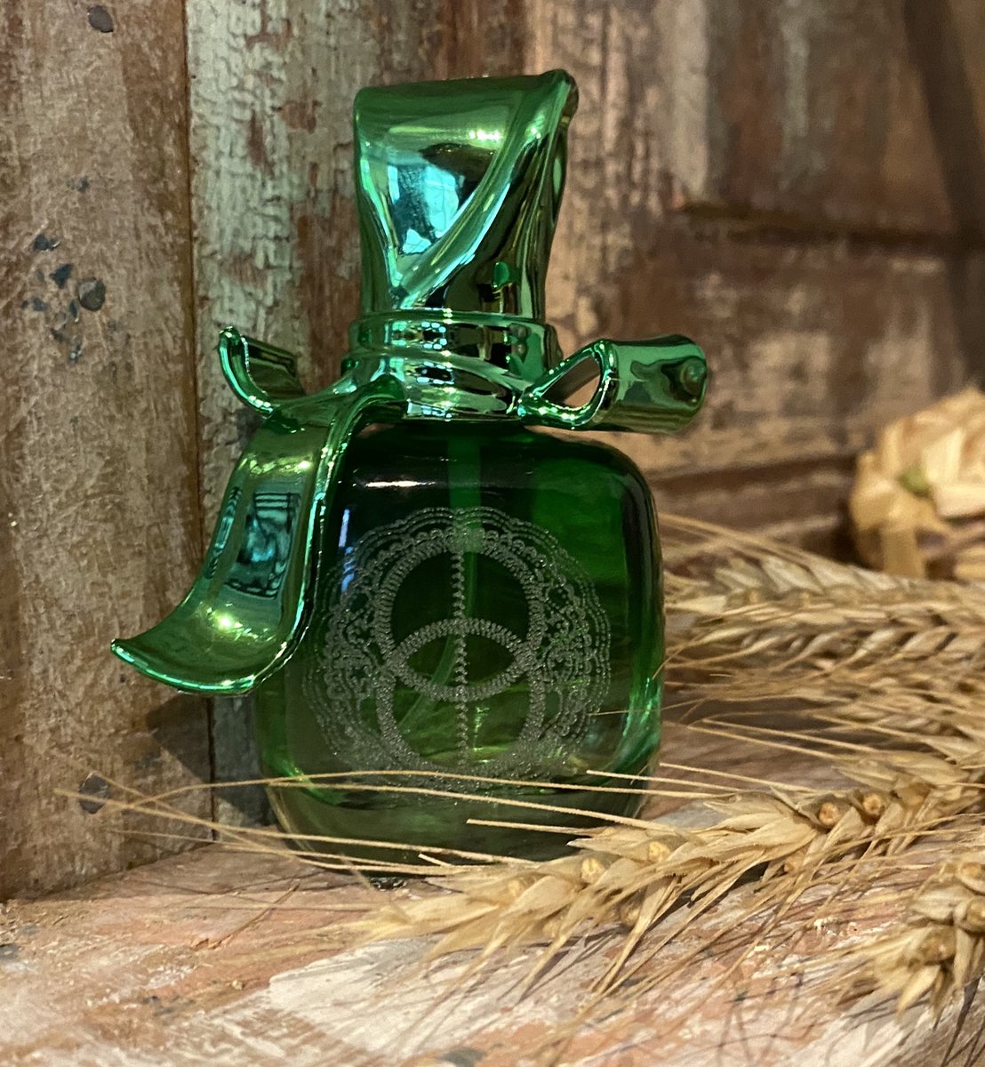 Goedkoopste Vesica Piscis flesje met Chalice Well bronwater 15ml