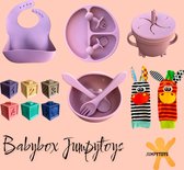 BABYBOX JUMPYTOYS - Babygeschenkset - Kraamcadeau - Kinderservies - Eetservies - Babyblokken - Babysokken met rammelaar - Babybox - PEACHPINK