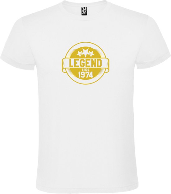 Wit T-Shirt met “Legend sinds 1974 “ Afbeelding Goud Size XXXXL