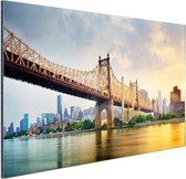 Wanddecoratie Metaal - Aluminium Schilderij Industrieel - New York - Queens - Manhattan - 30x20 cm - Dibond - Foto op aluminium - Industriële muurdecoratie - Voor de woonkamer/slaapkamer