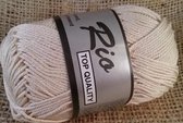 Lammy Yarns Rio katoen - licht beige 016 - 1 bol van 50 gram - pendikte 3 - 3,5 mm.