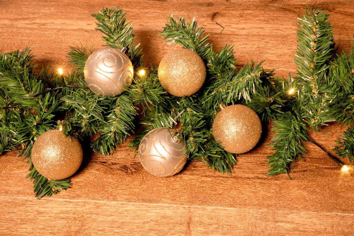 Christmas Gifts Kerstslinger - Kunststof Dennenslinger - Garland Groen - 270 CM – foto 8