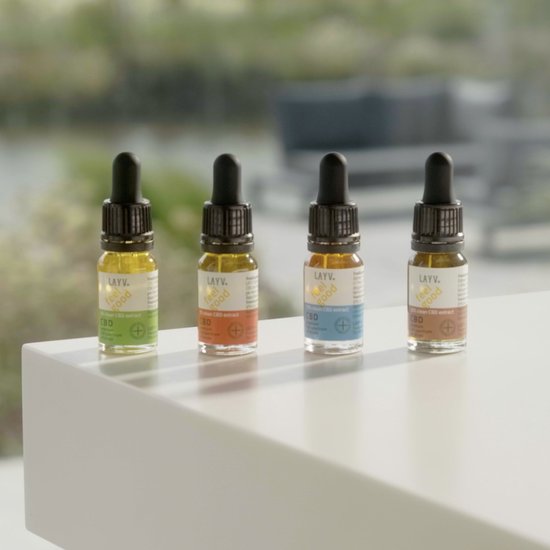 LAYV® CBD Olie 3% [300 mg] Full Spectrum Druppels - Natuurlijk Extract met Terpenen - Milde Smaak - Vegan - Hennep Olie