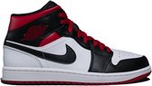 Air Jordan 1 Mid 'Gym Red Black Toe' - DQ8426-106 - Maat 40 - ZWART - Schoenen