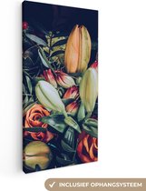 Canvas Schilderij Boeket - Stilleven - Bloemen - Planten - Rood - 20x40 cm - Wanddecoratie