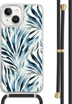 Casimoda® hoesje met zwart koord - Geschikt voor iPhone 14 - Japandi Waves - Afneembaar koord - TPU/acryl - Blauw