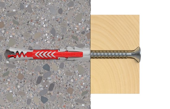 Fischer DUOPOWER plug met schroef, ingestoken in beton en hout.