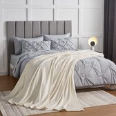 High-Quality Microfibre Fleece Blanket, 4-Season, Soft, Fluffy, Warm, Cuddly Sofa and Bed Throw