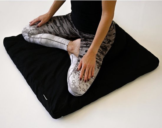 Meditatiemat │ Zabuton│ 100% Katoen │ Zwart van Beauxoretics — afbeelding 2