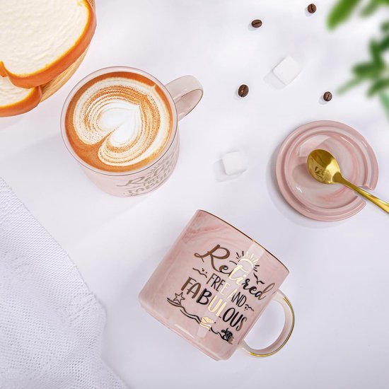 Pensioencadeau voor vrouwen, Pensioencadeau Vrouw Mok, Pensioencadeaus voor vrouwen, 14 oz Keramische Gepersonaliseerde Koffiekopjes met Kaart, Lepel, Kopdeksel, Geschenkdoos, Roze Kaart van FILO ESTILO — afbeelding 3