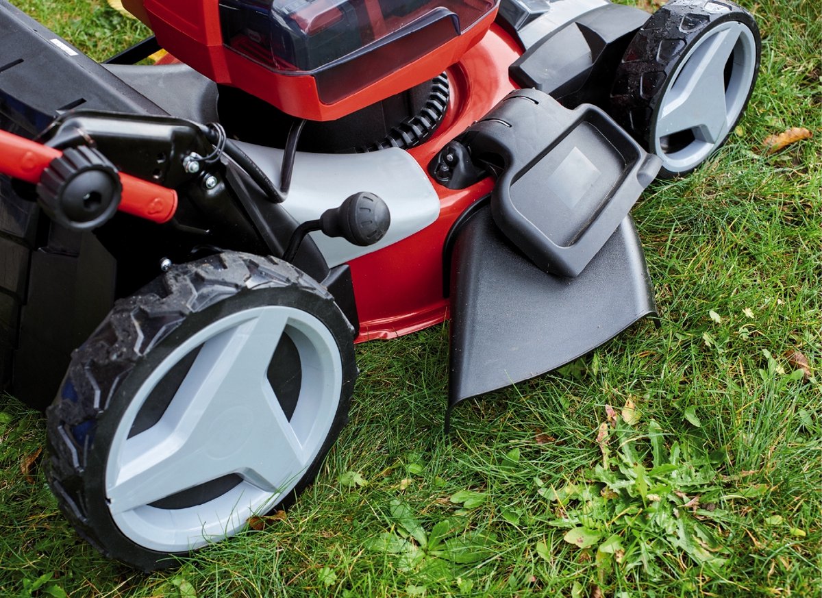 Einhell Professional Accu Grasmaaier GP-CM 36/47 S HW Li Kit - Power X-Change - 36 V/Li-ion - Maaibreedte: 47 cm - Aanbevolen gazonoppervlakte: tot 700 m² - Zelfrijdend - Mulching functie - Incl. 4x 4,0 Ah accu en 2x Twincharger – foto 6