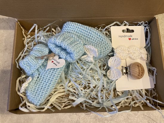 Maminobaby.nl baby geschenkset jongens | Handgemaakt | Babyslofjes | Speenkoord | Kraamcadeu | Babyshower — afbeelding 4