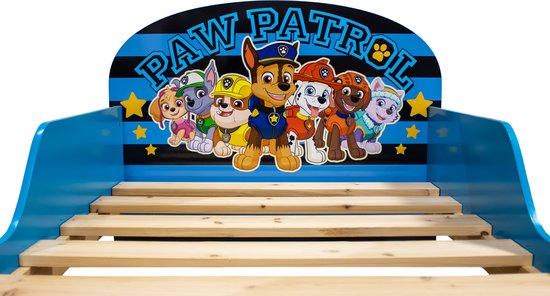 Blauw Paw Patrol bed met houten lattenbodem, met een rij Paw Patrol figuren op de hoofdsteun.