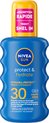 NIVEA SUN Protect & Hydrate Zonnebrand Spray - SPF 30 - Zonnespray - Beschermt en hydrateert - Met Vitamine E - 200 ml