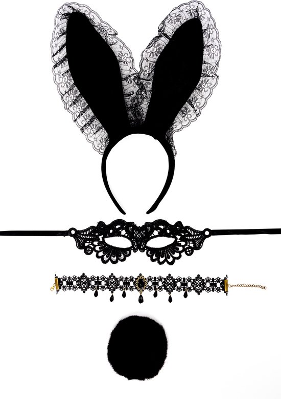 Zwart fluwelen haarband met kanten konijnenoren, kanten oogmasker en kanten choker.