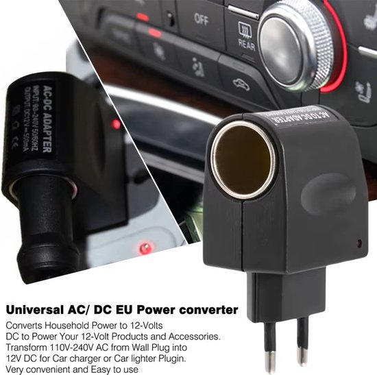 Zwarte AC/DC adapter met EU stekker en sigarettenaansteker poort, in gebruik bij een auto dashboard.
