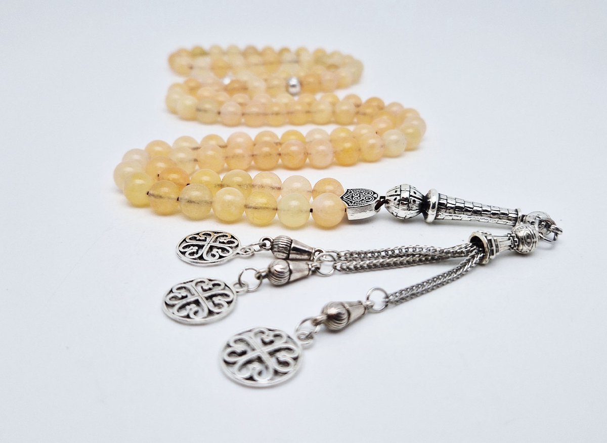 Handgemaakte tesbih "Tasbih" natuursteen " Calciet geel " - Aantal kralen 99 - Diameter kralen 8MM - met metaal tassel "Arabesk" - Een mooi cadeau-idee